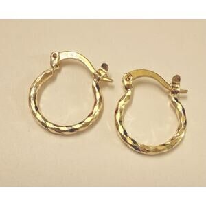 Gold Filled SMALL Oro Laminado Diamond Cut Design Round Hoop Click Top Earrings